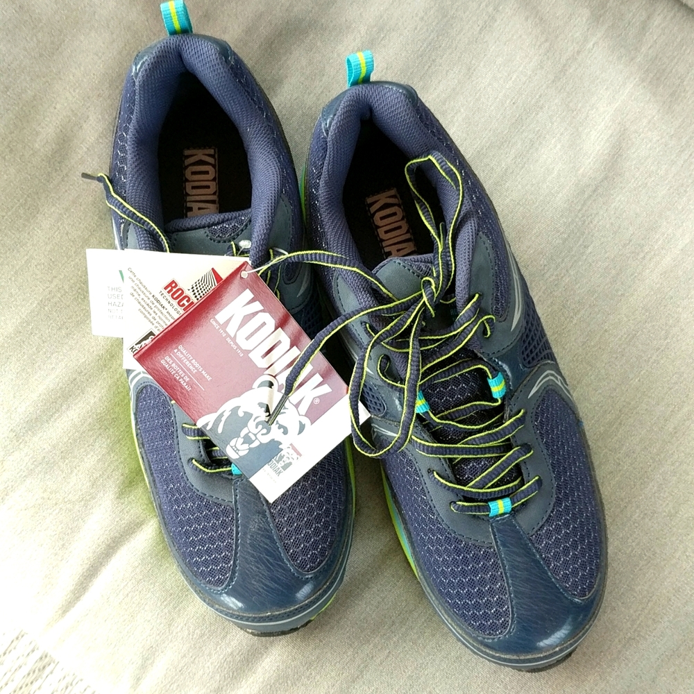 Women's  Metal Free Fiber Rock Work Runner